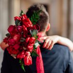 wedding-bouquet-with-bride-and-groom